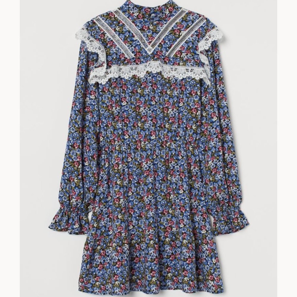 Lace  detail dress